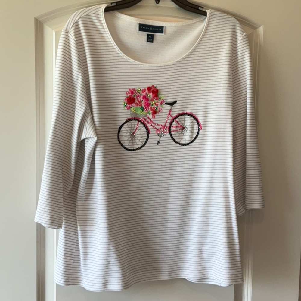 Cute top